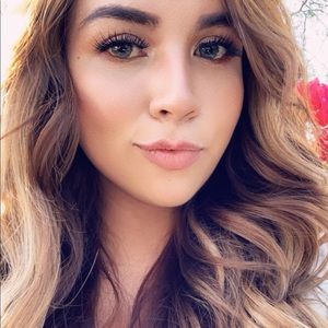 Meet your Posher, Mariana